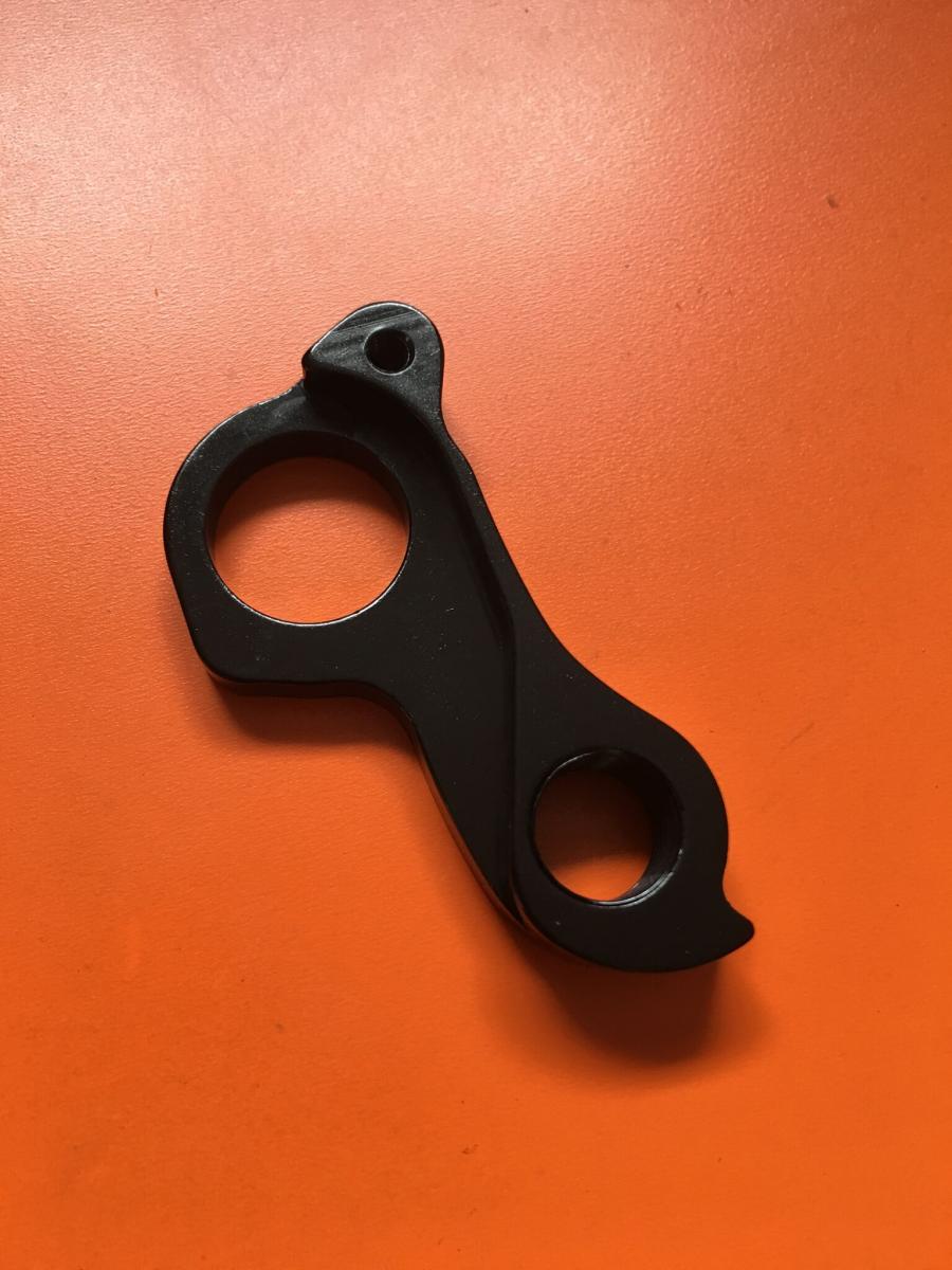 Traildonkey 2.x 12mm thru axle derailleur hanger